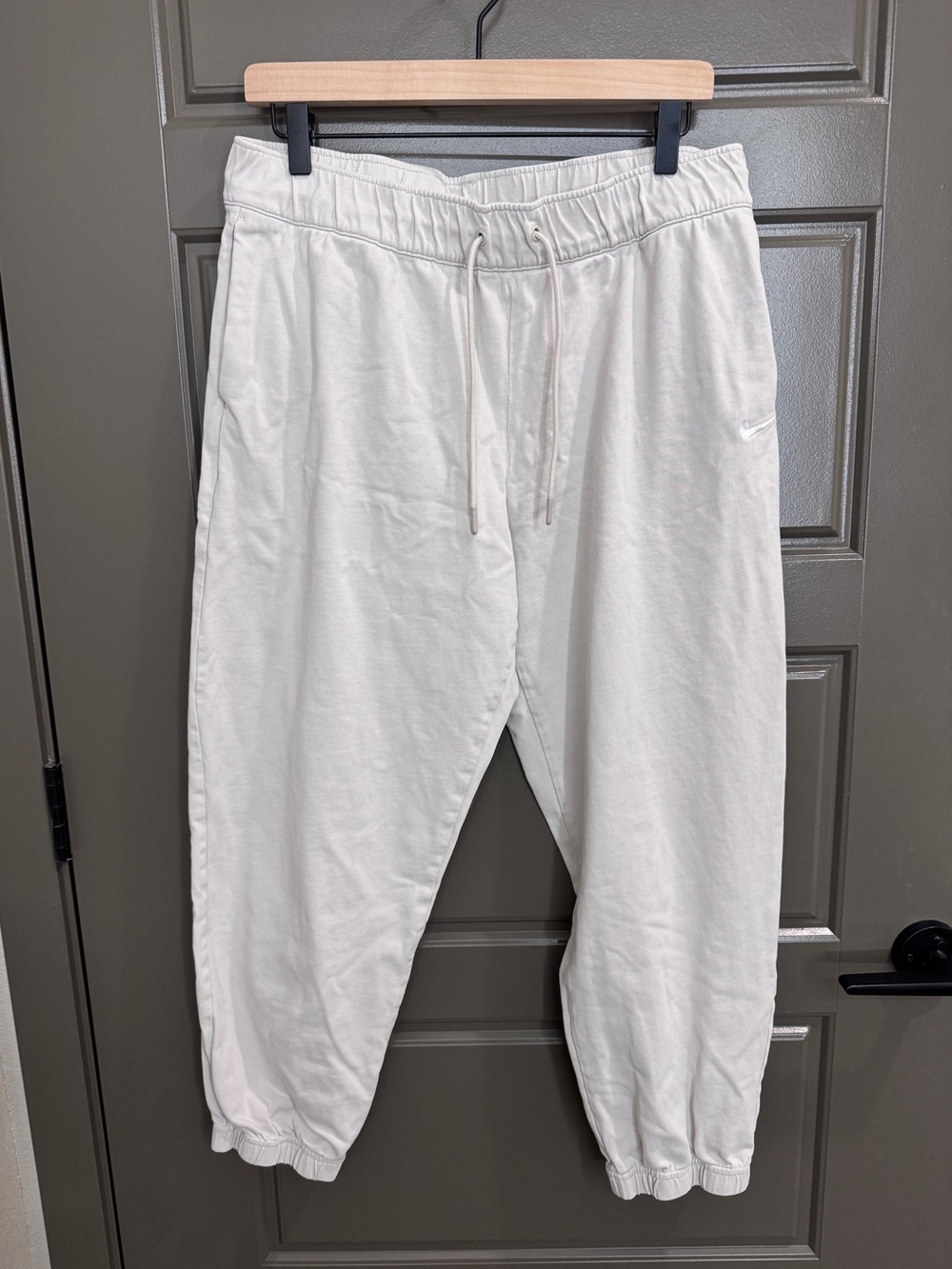 Nike Cream Colored Jogger Sweatpants 100% Cotton